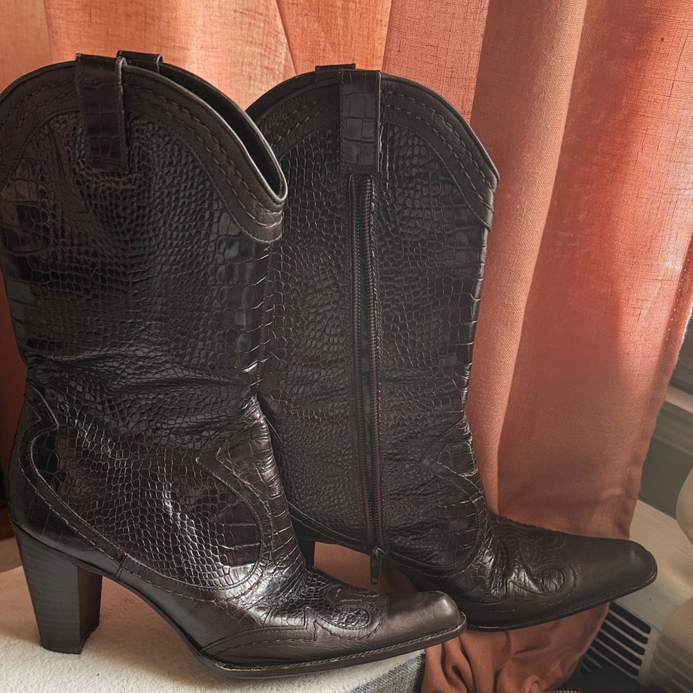 Stuart Weitzman Brown Croc-Embossed Heeled Cowgirl Boots
